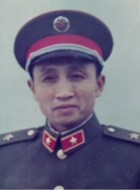 ǿ