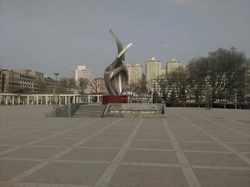 ѧԺУ԰